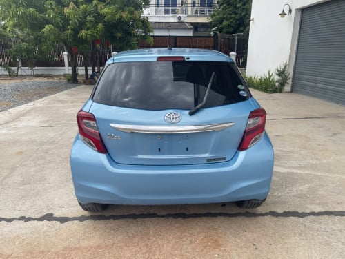 Vitz 2015 Full Option