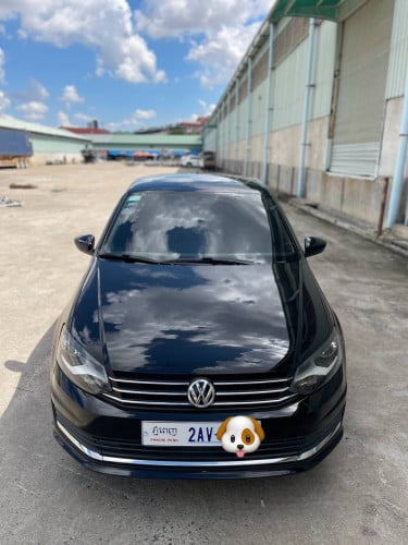 Volkswagen Year2017 Vento V4 1.6