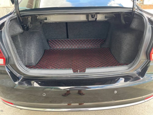 Volkswagen Year2017 Vento V4 1.6