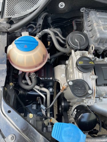 Volkswagen Year2017 Vento V4 1.6