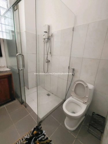 Western 1Bedroom Apartment Big Unit near BKK1