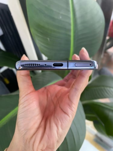 Xiaomi 11Ultra  12+4g/256g  220$ ស្ដេចកាំម៉ារ៉ាមកហើយបងៗ🥰ចង់បានបងៗឆាតមកបាន🥰🥰