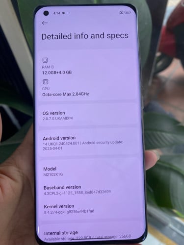 Xiaomi 11Ultra  12+4g/256g  220$ ស្ដេចកាំម៉ារ៉ាមកហើយបងៗ🥰ចង់បានបងៗឆាតមកបាន🥰🥰