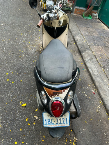 Yamaha fino year 2012 មានពន្ធ