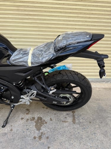 YAMAHA YZ R-15 155 NEW YEAR 2024 FROM JAPAN FOR SALE