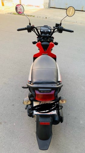 ZOOMER (620$) Japan 2016 110cc
