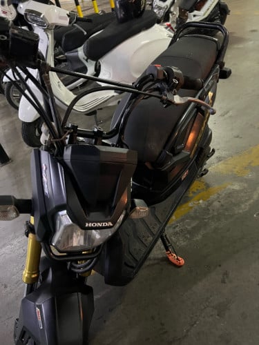 Zoomer X មានពន្ធ​ត្រឹមត្រូវ​