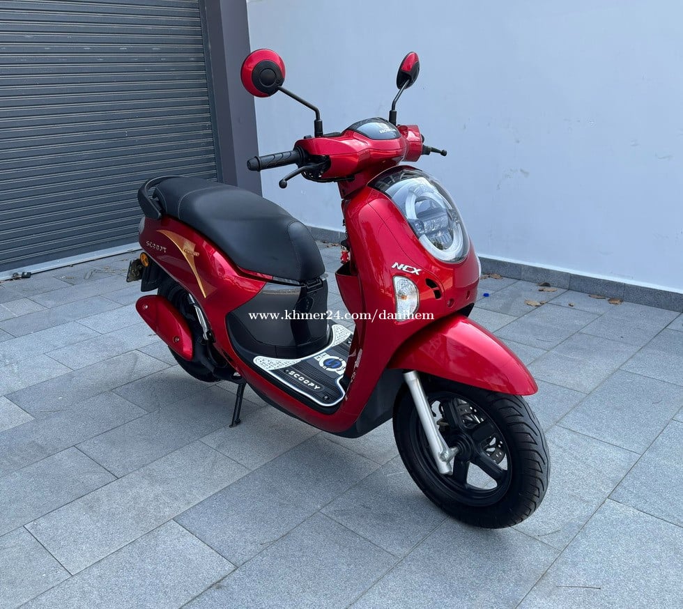 លក់ NCX Scoopy 2025 នៅស្អាត ដូចថ្មី99%