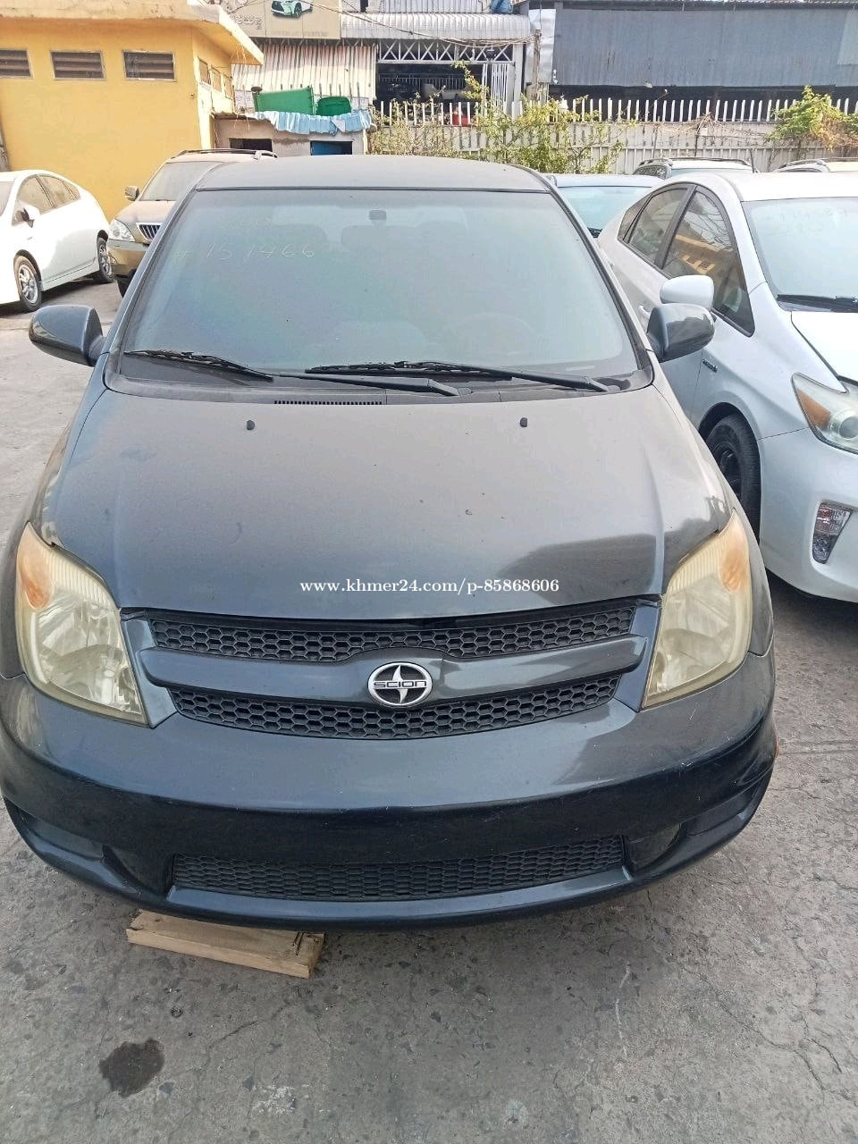 ឡានលក់scion06