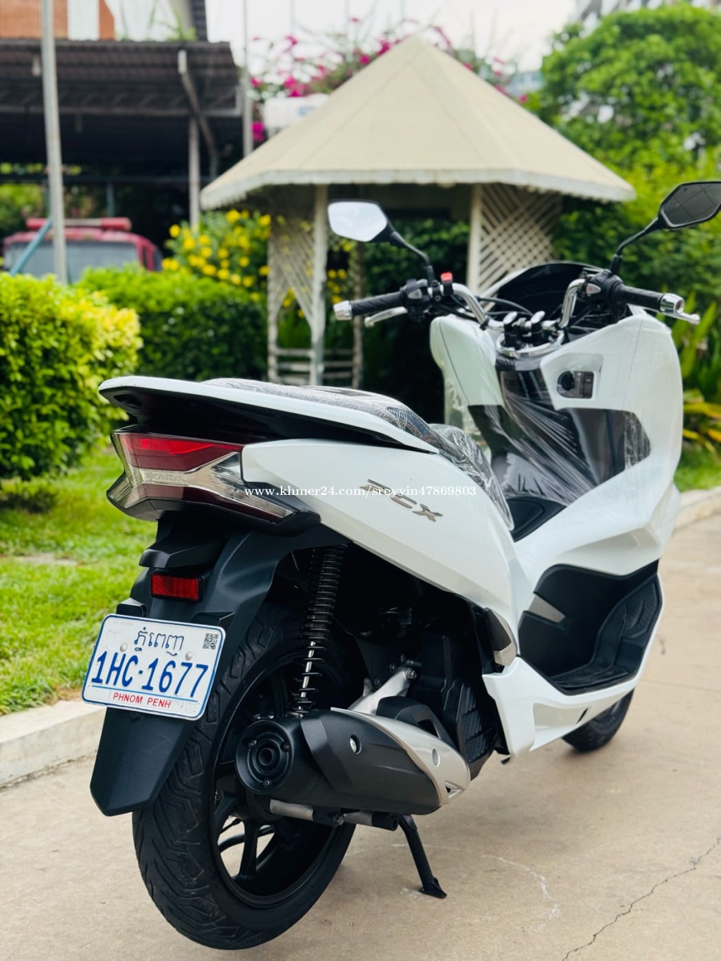 HONDA PCX 018 សោស្មាតឃីកម្លាំង150cc ម៉ាសុីនតាន់ហាប់នែនស្ងាត់ជិះស្រួលស្ទុះមិនលាន់មិនហុយមានពន្ធកាតគ្រឺ