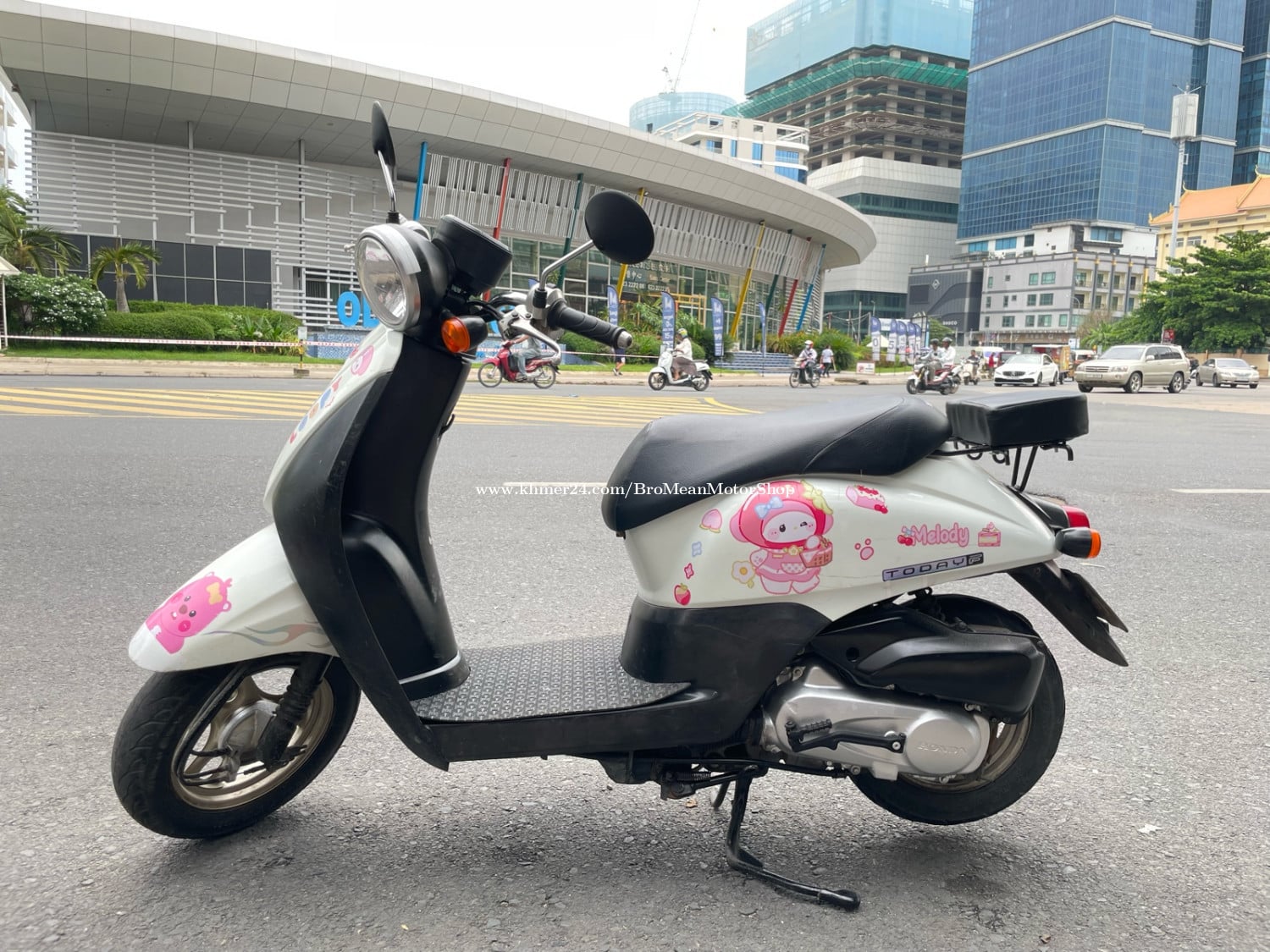 Honda Todayបុិច គយដៃសេរីខ្ពស់ New90%មានពន្ធកាតគ្រីស្លាកលេខ