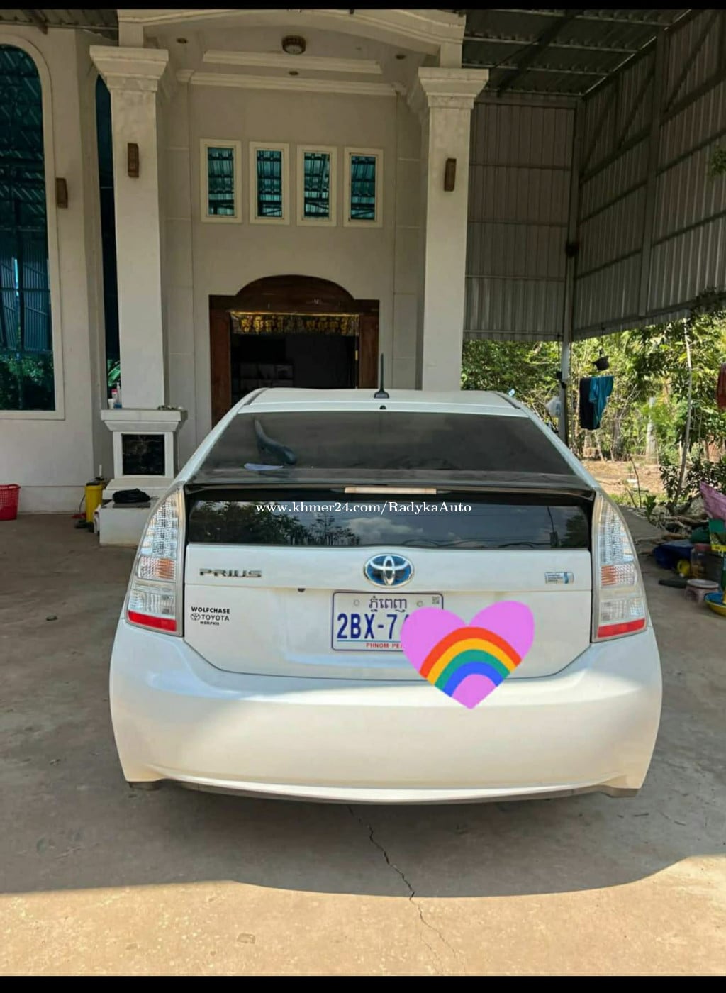 Prius options 3 ឡានអ្នកប្រើផ្ទាល់ ចង់លក់