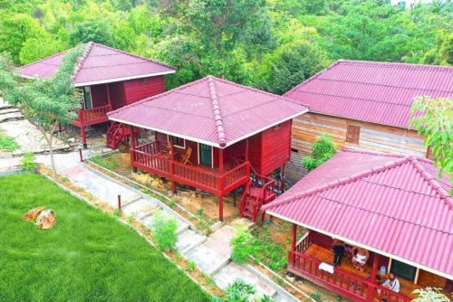 ដីជាប់ឆ្នេរកោះរុងលក់