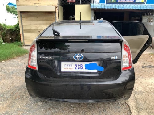 ឡានសម្រាប់លក់