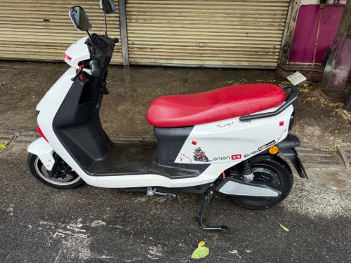ម៉ូតូអាគុយ