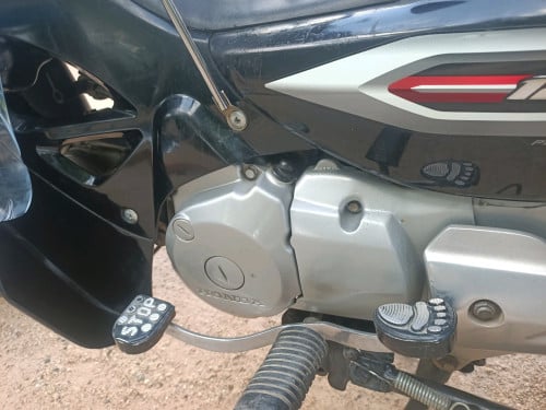ម៉ូតូលក់