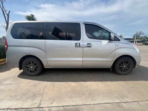 ឡានស្អាត ធានាគ្រឿងក្រោម