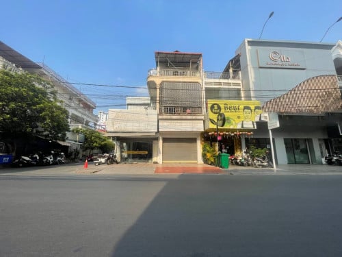 ផ្ទះកែងសម្រាប់ជួល នៅទួលទំពូង