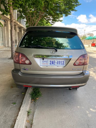 ឡានលក់