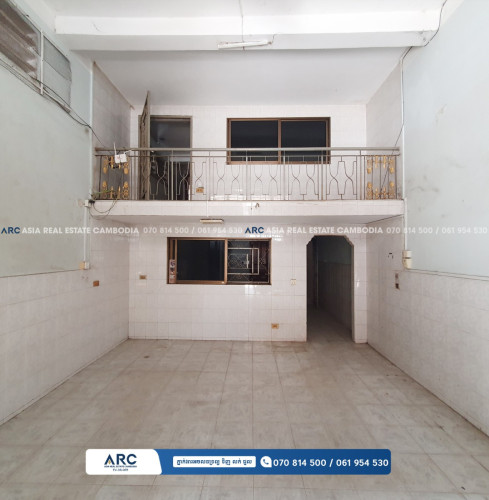 ផ្ទះសម្រាប់ជួល ស្ថិតនៅជិតទូតចិន