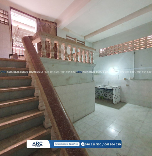 ផ្ទះសម្រាប់ជួល ស្ថិតនៅជិតទូតចិន