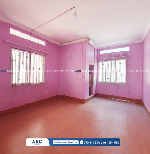 ផ្ទះសម្រាប់ជួល ស្ថិតនៅជិតទូតចិន