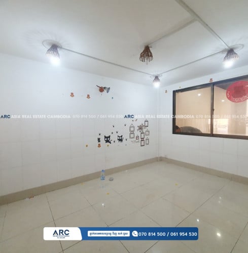 ផ្ទះជួល ទីតាំងល្អស្ថិតនៅជិតស្តុបបូក