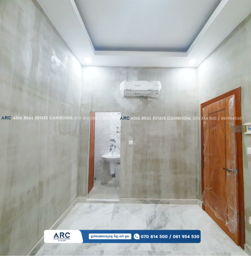 អគារជួល ស្ថិតនៅជិតផ្លូវមន្នីវង្ស