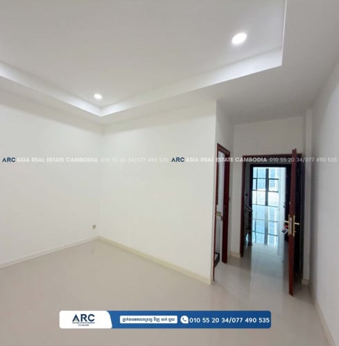 ផ្ទះ​ជួល​នៅ​ជាប់​ផ្សារ​អុីអន​សែនសុខ​