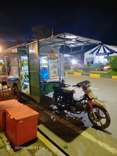 រម៉ក+ម៉ូតូ លក់ធូរៗ អាចយកទៅលក់ដូរបាន