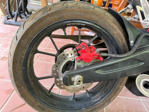 លក់ប្រញ៉ាបដូរសារីថ្មី