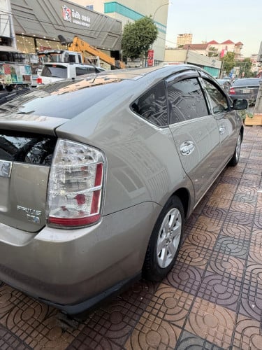 ឡានលក់