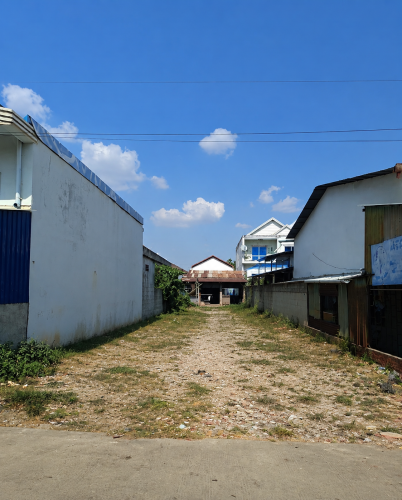 ដីលក់ ម្ចាស់ផ្ទាល់
