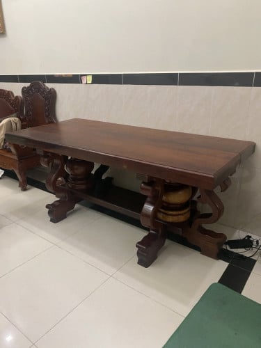 តុឈេីបេង