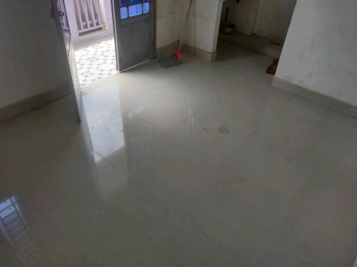 បន្ទប់ជួល