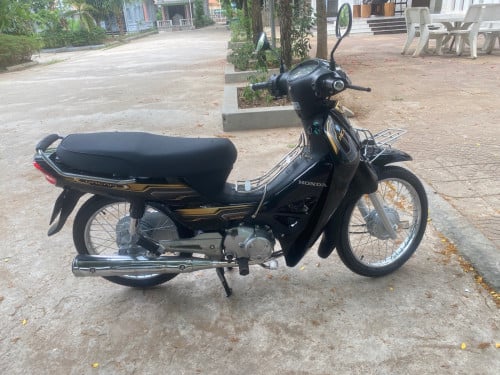 លក់ដូសេរី