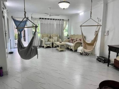 ផ្ទះវីឡាស្រស់ស្អាតដេគ័របែបបារាំង សម្រាប់លក់