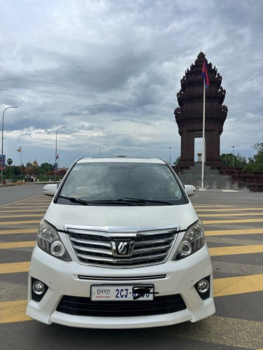 ប្រភេទឡានថ្មី ប្រេីផ្ទាល់លក្ខណ:គ្រួសារ