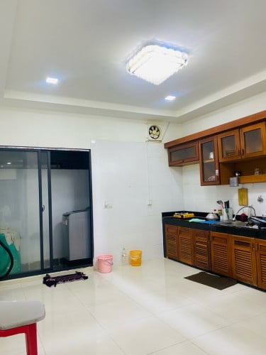ផ្ទះលក់បន្ទាន់