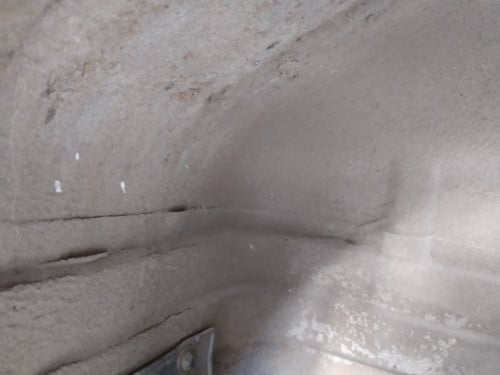 ឡាន១៥កៅអីសាំយ៉ុង