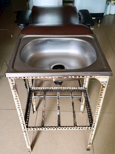 លក់ គ្រែកក់សក់