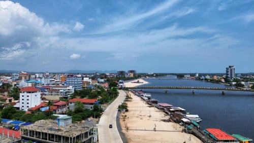 ក្រុងកំពតដីលក់បន្ទាន់ ខ្នាតអាជីវកម្ម💰