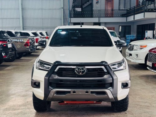 𝐓𝐨𝐲𝐨𝐭𝐚 𝐇𝐢𝐥𝐮𝐱 𝐑𝐞𝐯𝐨 𝐑𝐚𝐥𝐥𝐲 𝟐𝟎𝟐𝟏 (ប្រើបាន 𝟑𝟗𝟎𝟎𝟎𝐤𝐦)ទឹកថ្នាំហ្សុិន 𝟏𝟎𝟎%