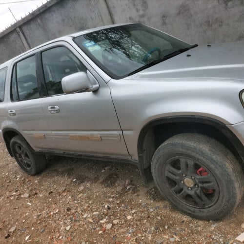 ឡានលក់បន្ទាន់