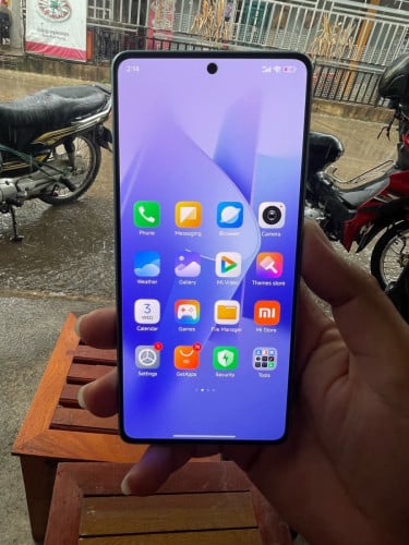 សំណុំស៊ីនស្អាត ទីតាំងចោមចៅលក់ដូចរូប