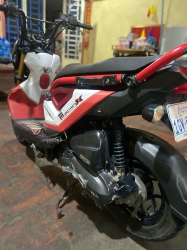 នៅស្អាត