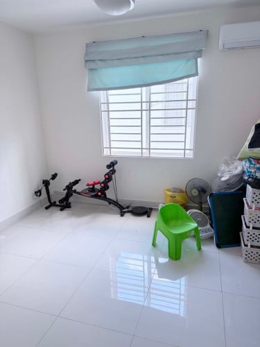 ផ្ទះ​លក់​បន្ទាន់​