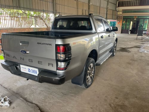 ឡានលក់