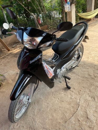 ចង់លក់អាវេ025នៅថ្មីកាលទីញថ្មីអាចមើបានពេលល្ងាច