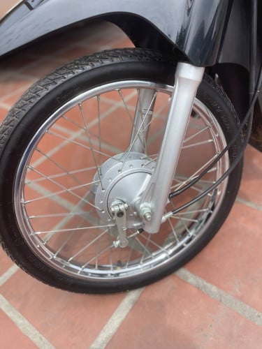 ម៉ូតូលក់ 025 ម្ចាស់ដេីម $1760